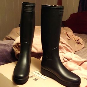 Hunter, Refined Creeper Tall Outdoor Boots, Size 7